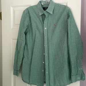 Vineyard Vines Boys button down shirt XL/18. Green & white check HOLIDAY GREEN